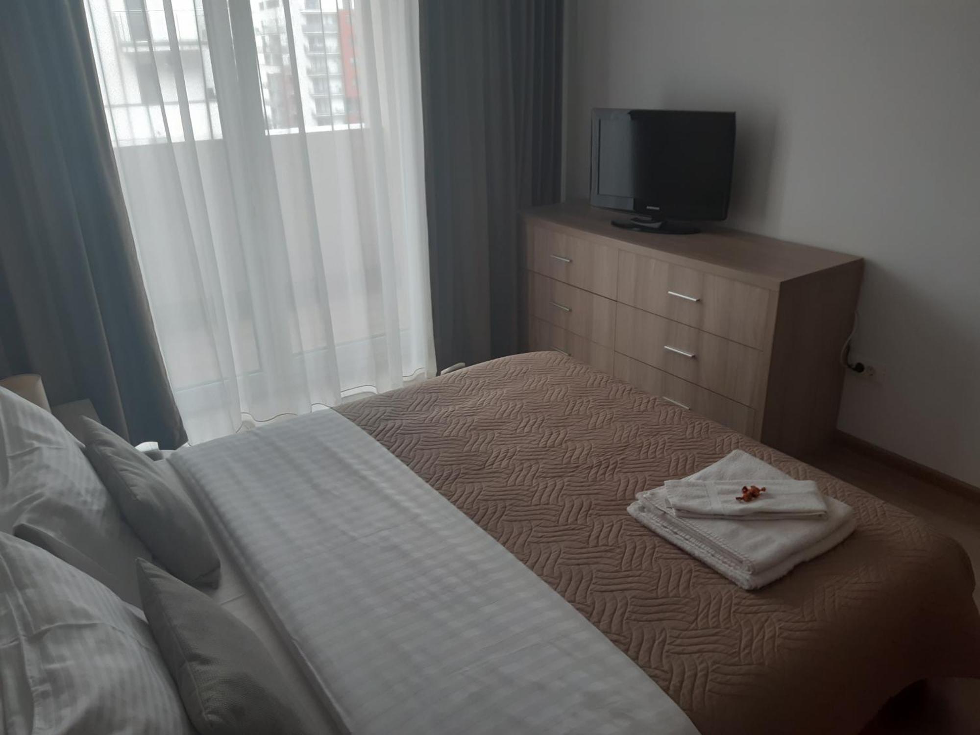 Apartament Marcel - Coresi Mall Brasov Exterior photo